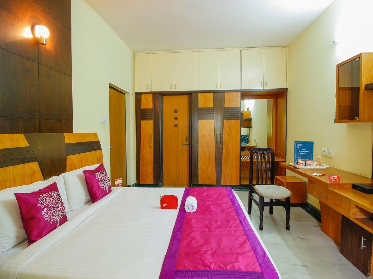 Отель Balaji Residency Хайдарабад Экстерьер фото